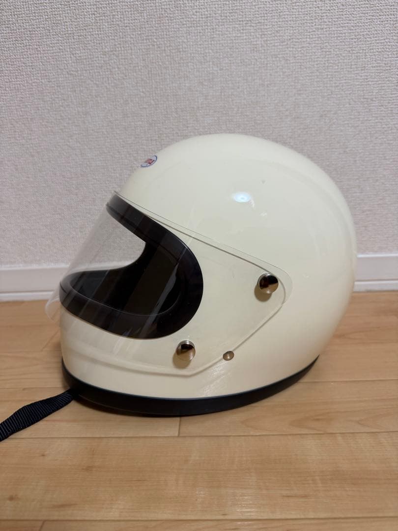 オーシャンビートルSTR アイボリー　Mサイズ　シールド2枚　最終値下げ