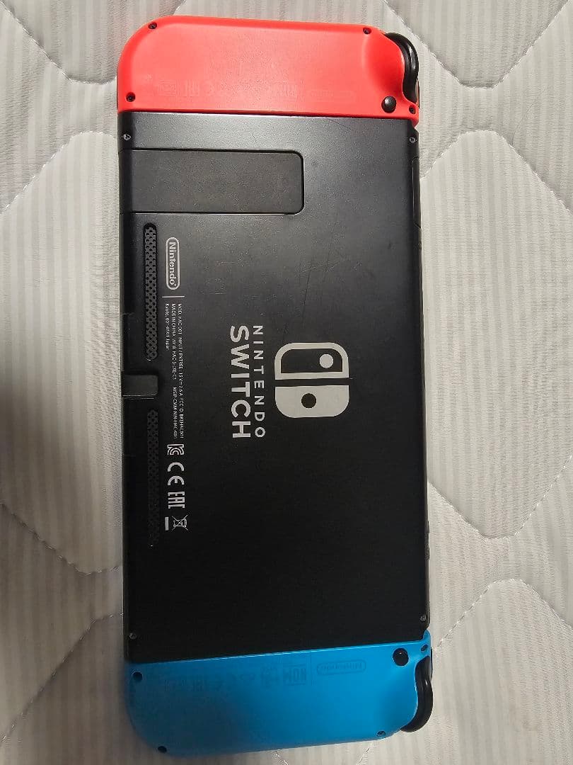 Nintendo Switch 本体 青/赤　ジャンク？