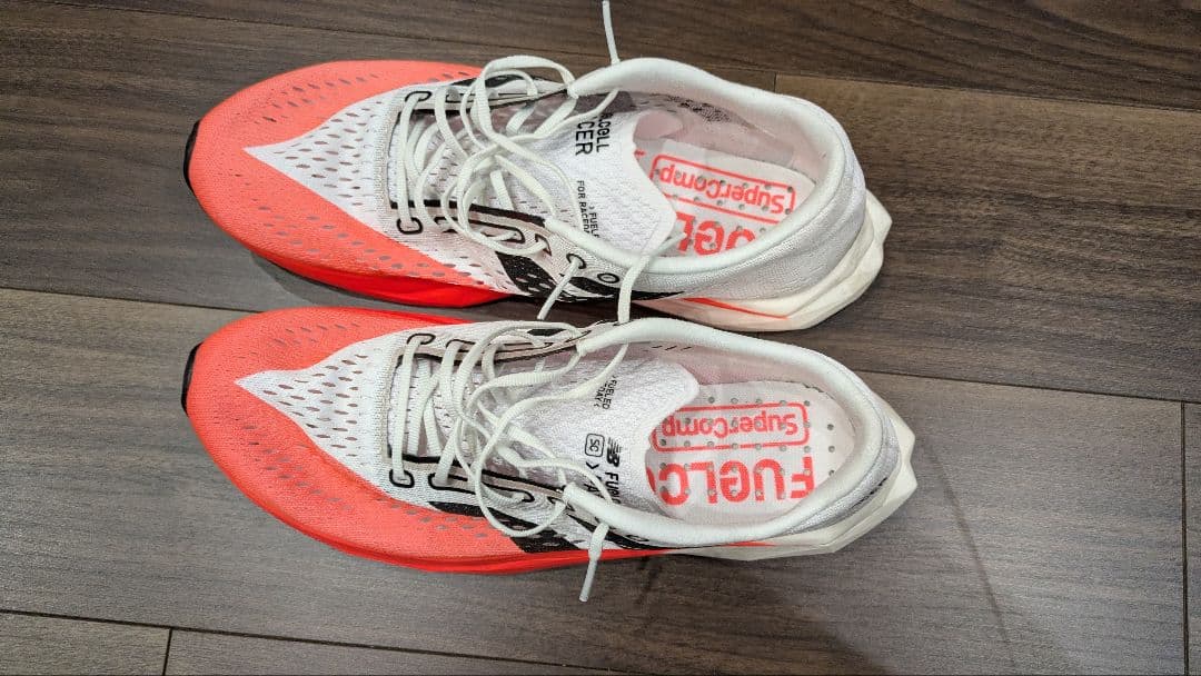 スパイク・シューズ New Balance FuelCell SuperComp v2