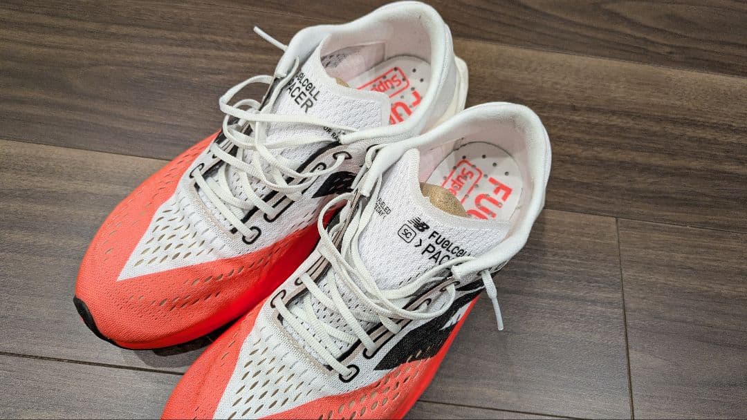 スパイク・シューズ New Balance FuelCell SuperComp v2