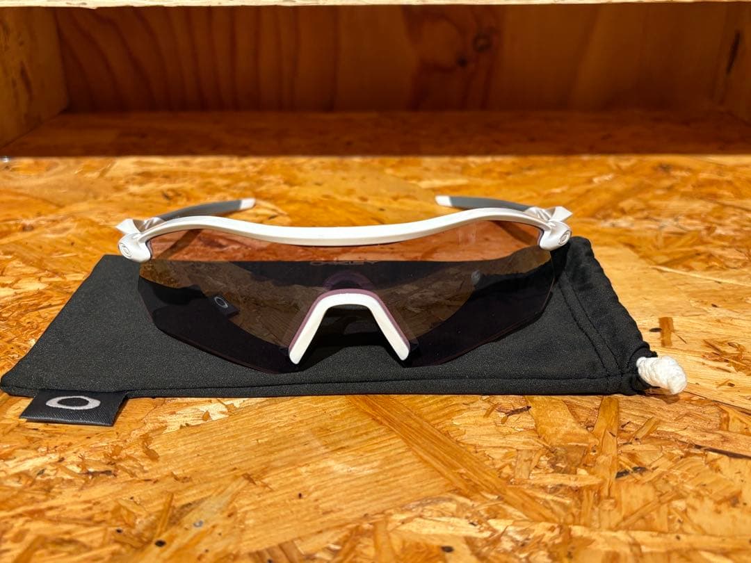 年始セールOAKLEY RADAR PLATE 新品未使用品