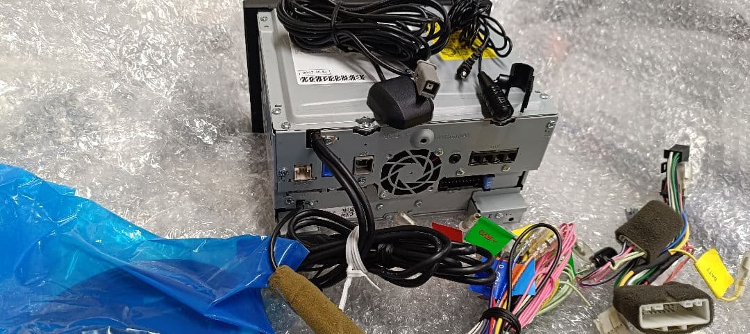 ぼ*ぷ様 スバルDOP8インチ彩速ナビkxm-h801KENWOOD 汎用ハーネ