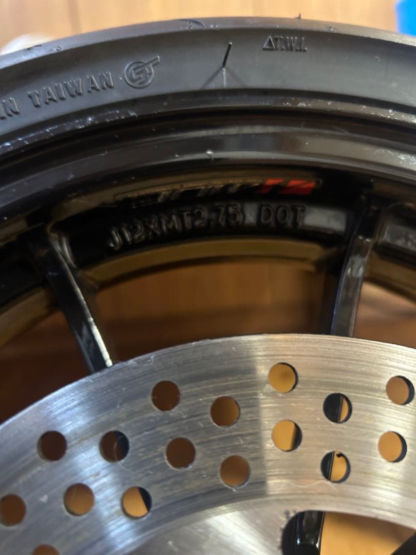 沖縄からＶ１２５Ｓ外し１２インチホイールキタコＲＰＭ廃番希少品