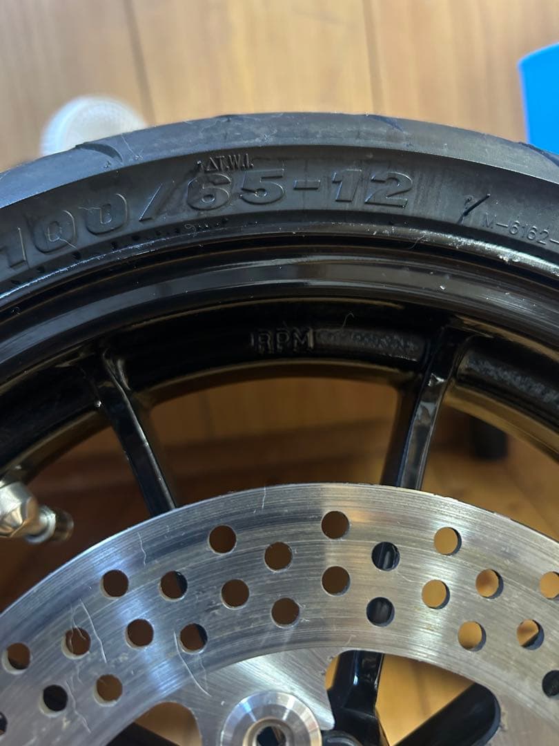 沖縄からＶ１２５Ｓ外し１２インチホイールキタコＲＰＭ廃番希少品
