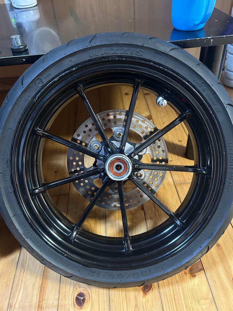 沖縄からＶ１２５Ｓ外し１２インチホイールキタコＲＰＭ廃番希少品