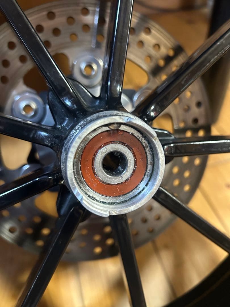 沖縄からＶ１２５Ｓ外し１２インチホイールキタコＲＰＭ廃番希少品