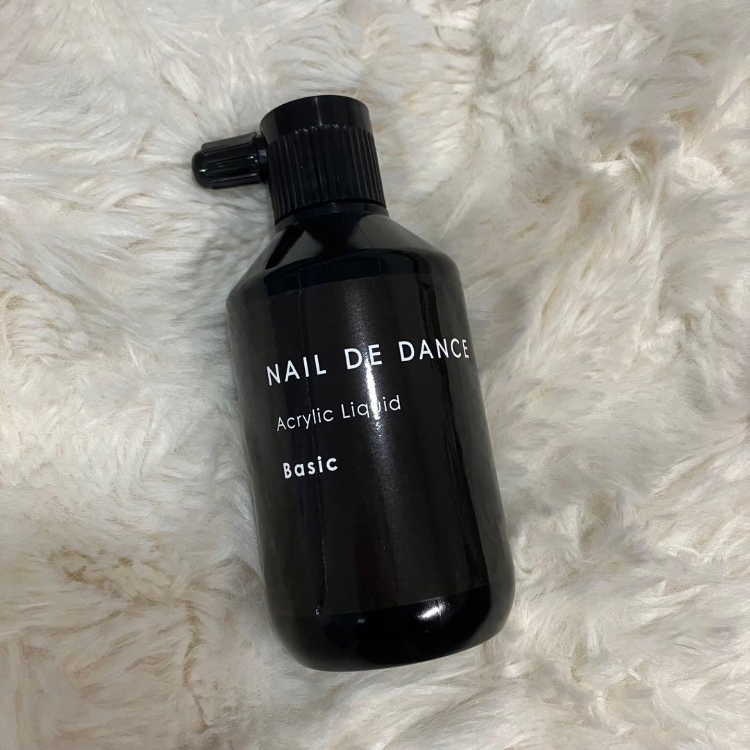 アクリルリキッド