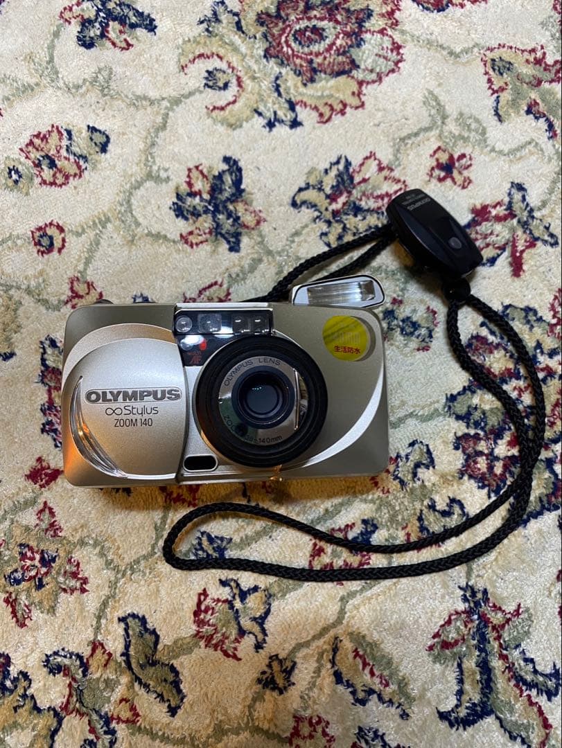 美品　リモコン付　OLYMPUS　stylus Zoom 140 新品電池付き