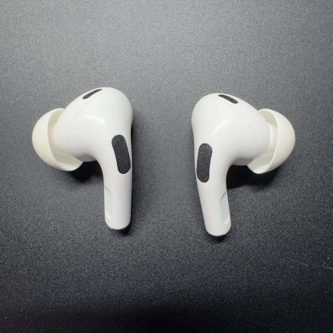 Apple AirPods Pro 第二世代（Lightning端子）