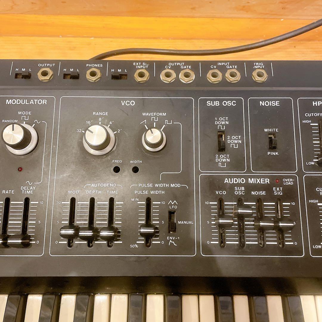 b*n様 【名機　希少】Roland アナログ ヴィンテージ シンセサイザー S