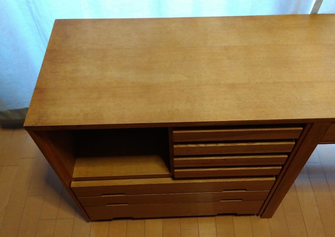 シルスマリア　最終値下げ購入価格150,000円⭐︎デスク⭐︎天然木材