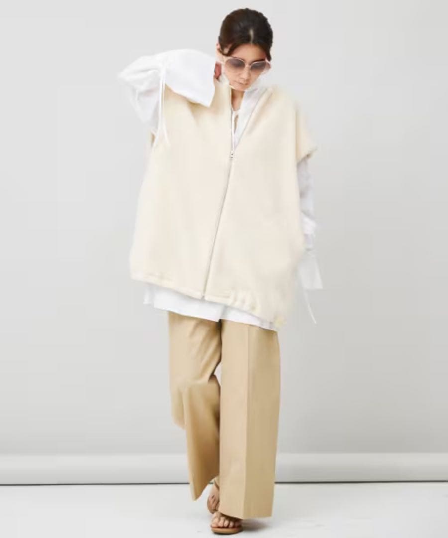 【美品】Curensology(カレンソロジー)/ショートボアベスト