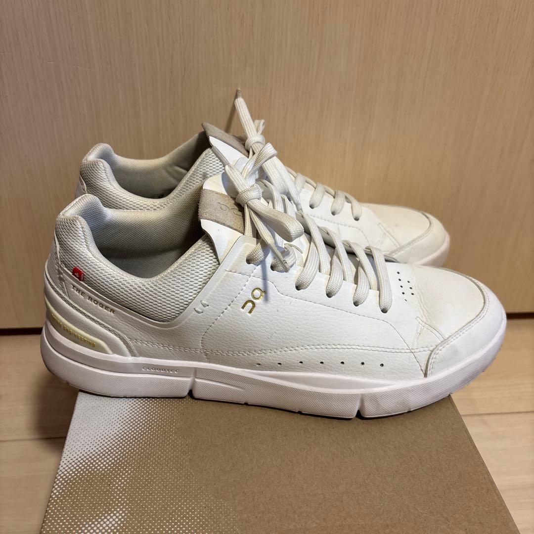 シューズ(男性用) on THE ROGER Centre Court