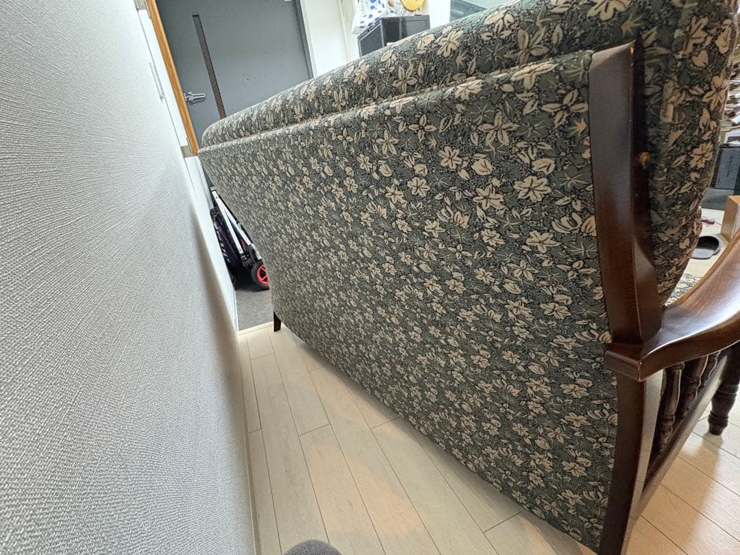 【美品】karimoku 2人掛けソファ 花柄 カリモク コロニアル