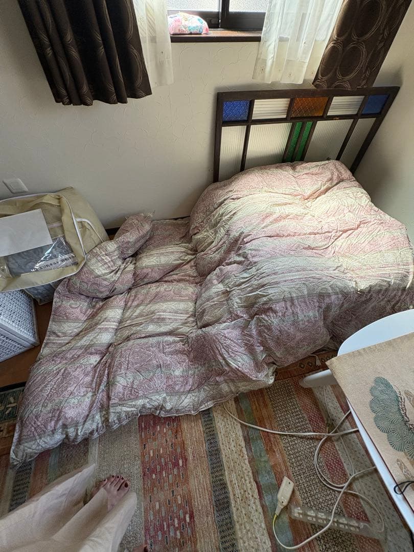 羽毛布団　ダウン90%花柄掛け布団 150x210cm