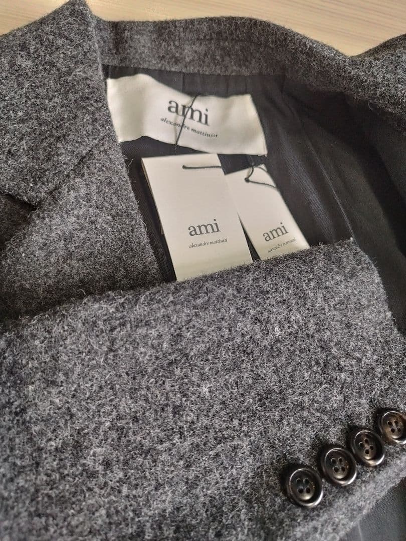も*ん様 【新品未使用】ami チェスターコート 新品タグ付き