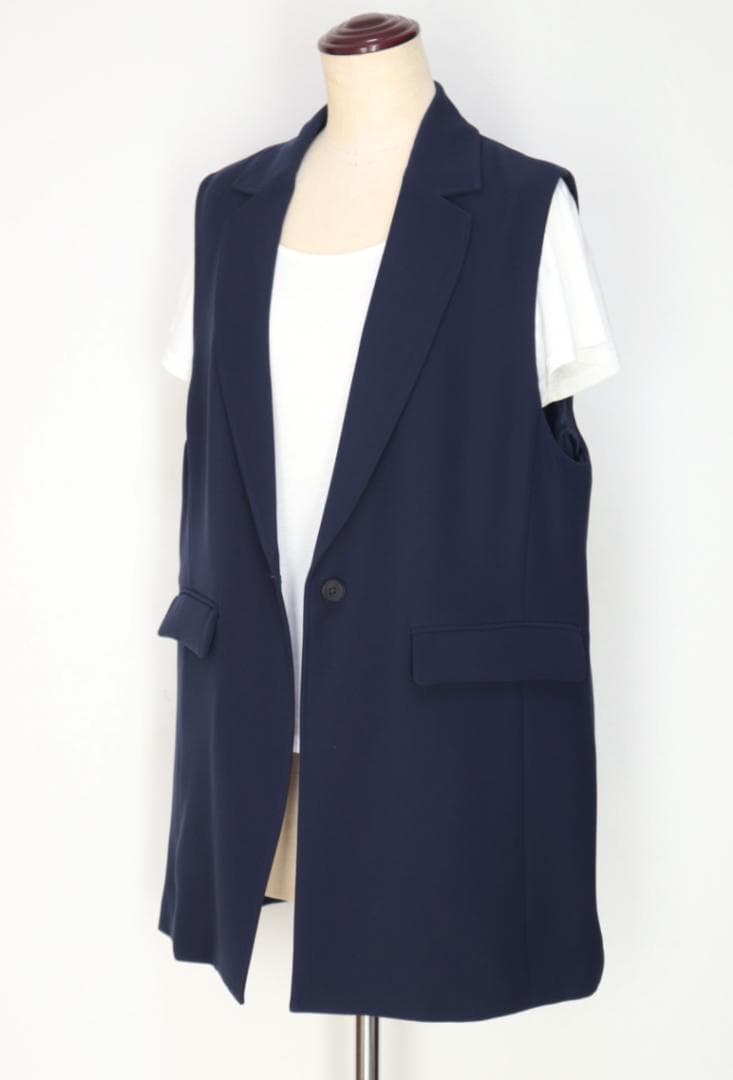 新品タグ付き【23区 ニジュウサンク】オールシーズン ベスト ジレ 紺 38