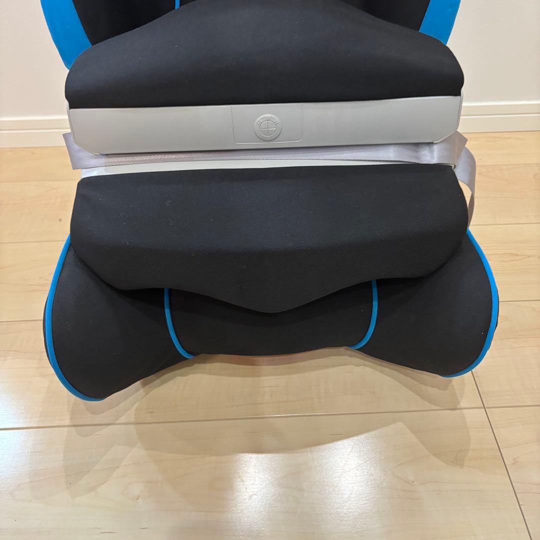  チャイルドシート　ジュニアシート　インパクトシールド付き