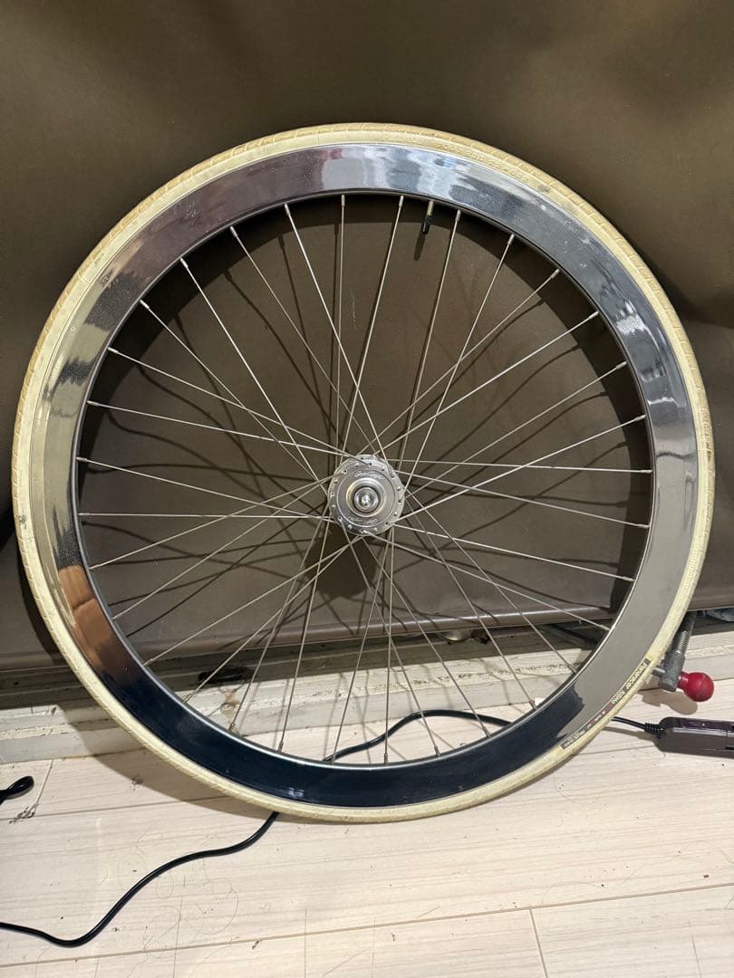 ピスト700cフロントホイール