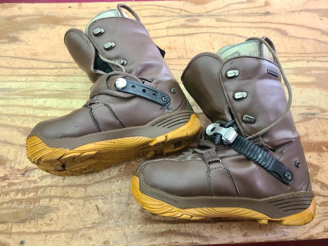 スノーボード 26.2cm Shimano 08 Tripper AB