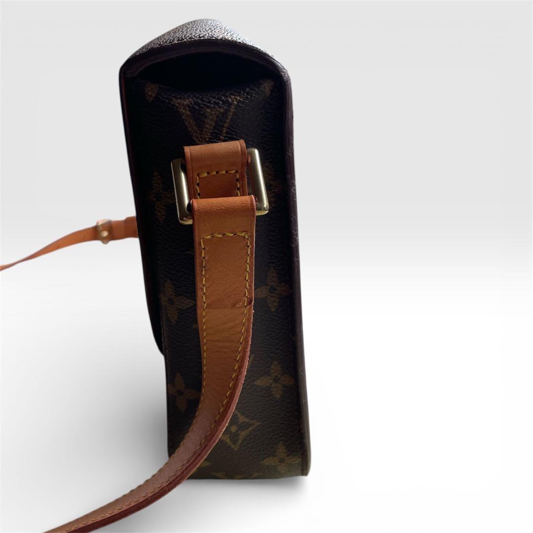 Louis Vuitton ヴィトンモノグラムショルダーバッグ