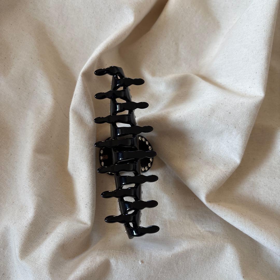 美品アレクサンドルドゥパリ　ヘアクリップ　黒