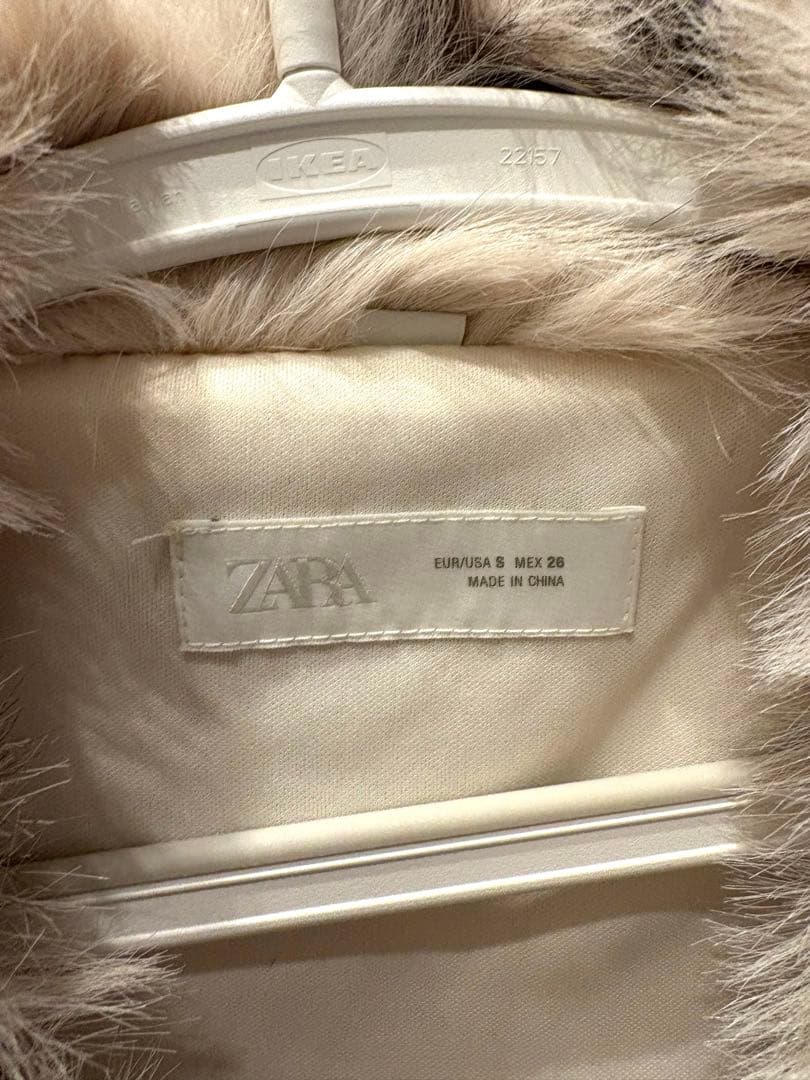 【s】ZARA アニマルプリント　フェイクファーショートコート