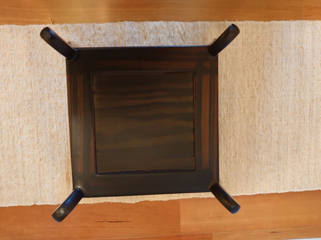 唐木 花台 香炉台 透かし彫り 黒檀