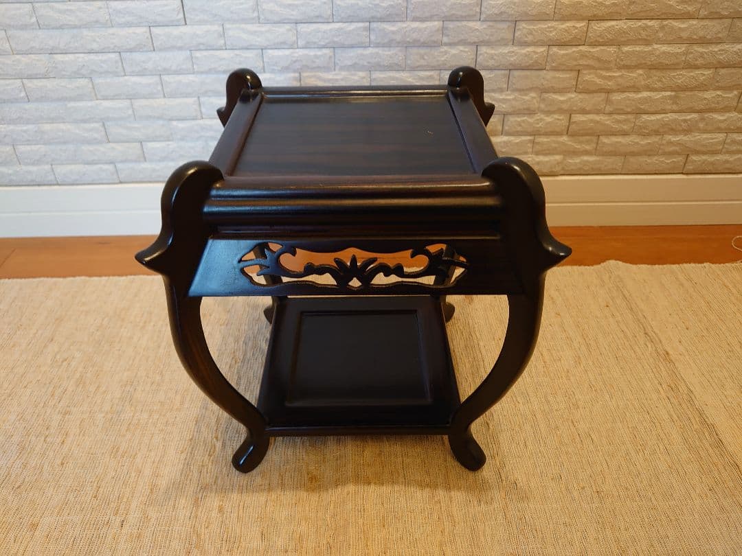 唐木 花台 香炉台 透かし彫り 黒檀