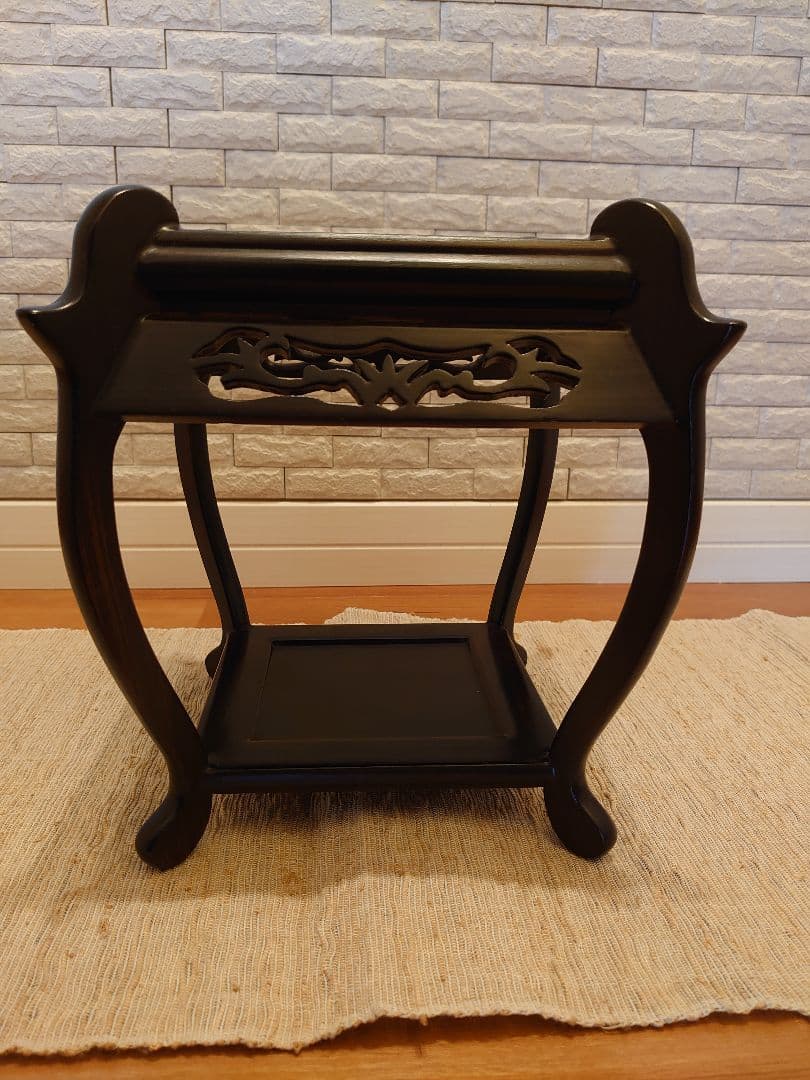 唐木 花台 香炉台 透かし彫り 黒檀