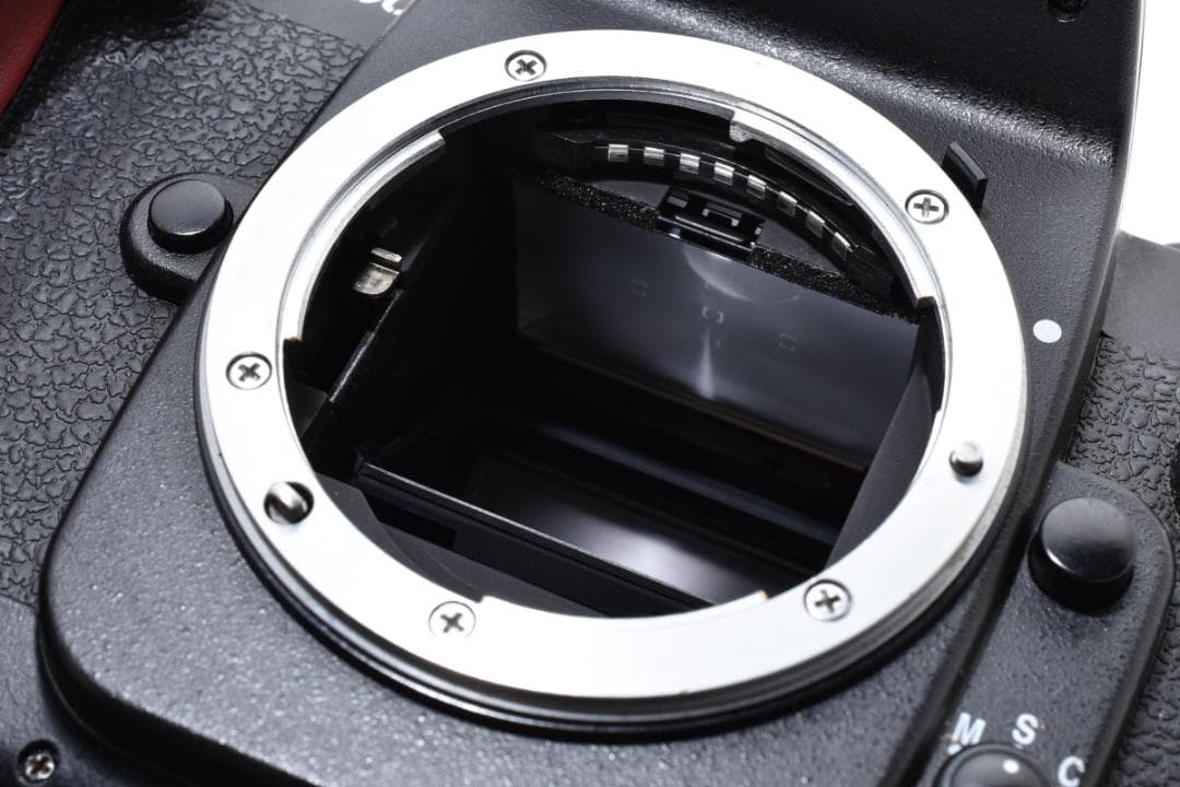 ★美品★ Nikon F100 Body MB-15付き ニコン フィルムカメラ