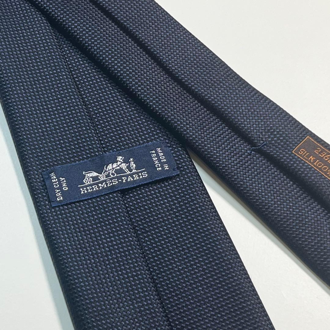 希少✨極美品✨HERMES エルメス　ネクタイ　サントノーレ　ナロータイ　濃紺