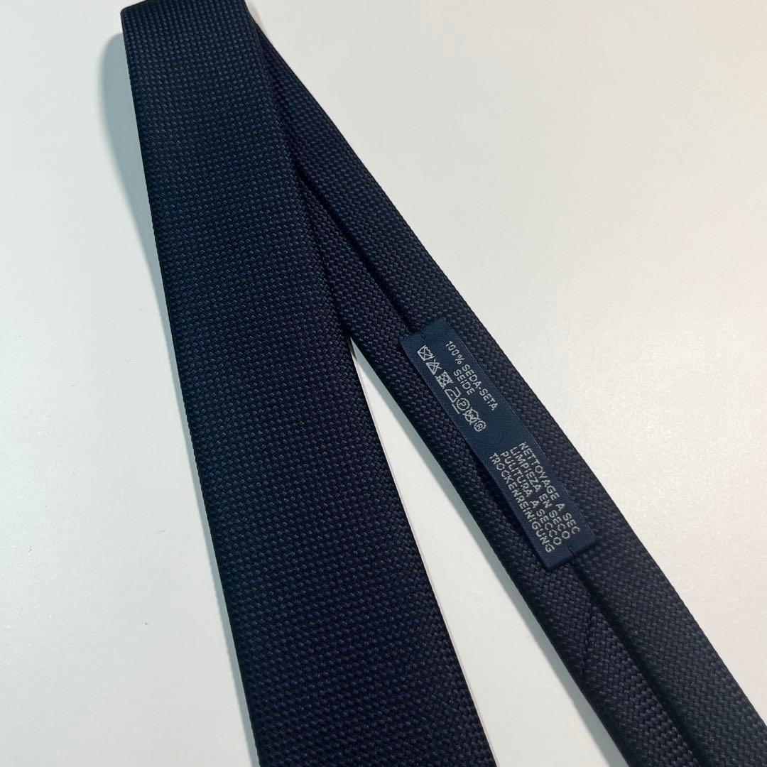 希少✨極美品✨HERMES エルメス　ネクタイ　サントノーレ　ナロータイ　濃紺