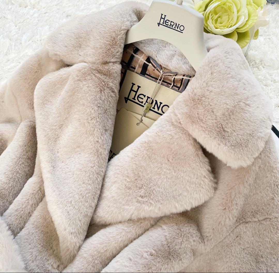 ★新品未使用★ヘルノHERNOファーコート★