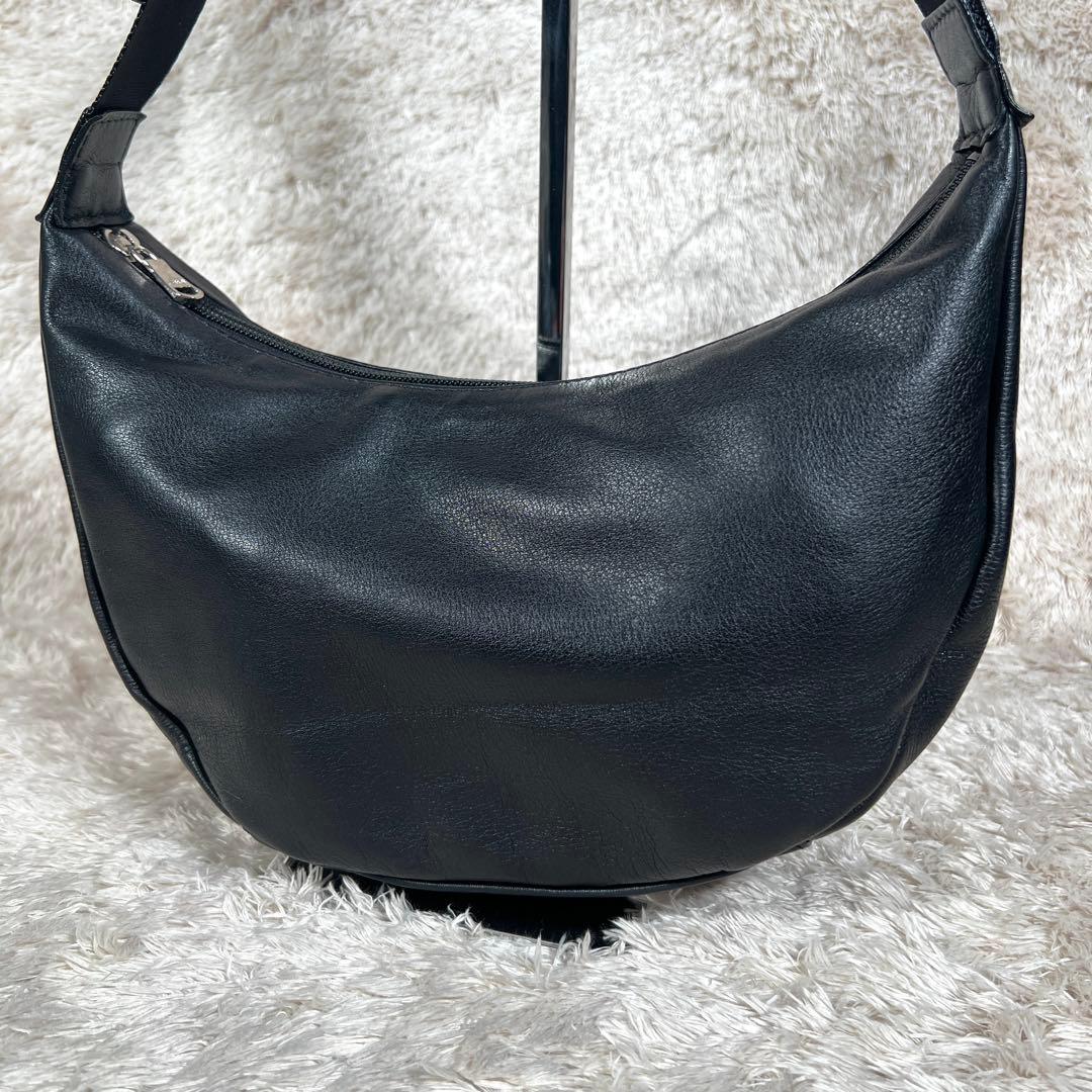 極美品✨　ラシット　ラウンドショルダーバッグ　ソフトレザー