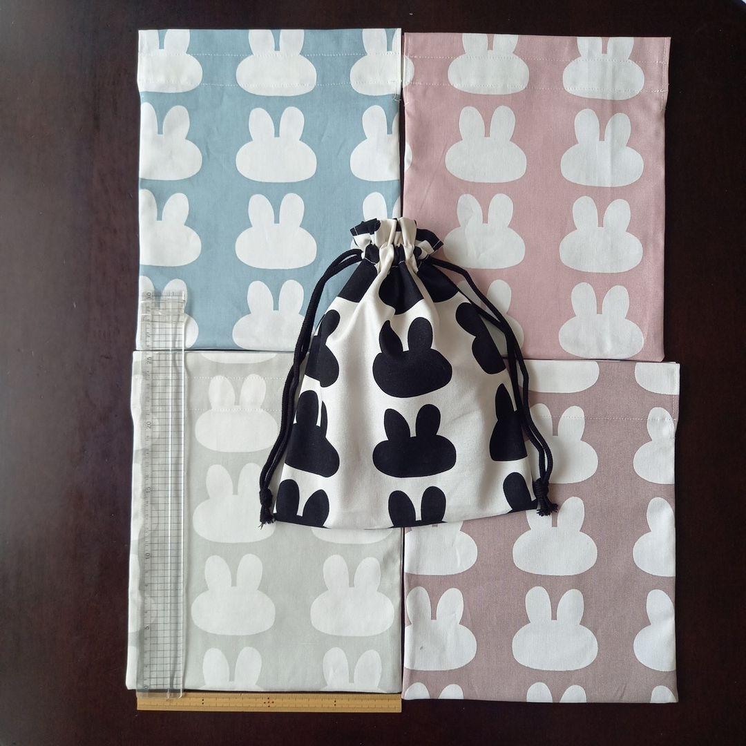 断捨離中mam♥様オーダーページ★ランチクロス★うさぎシルエット他☆40×60