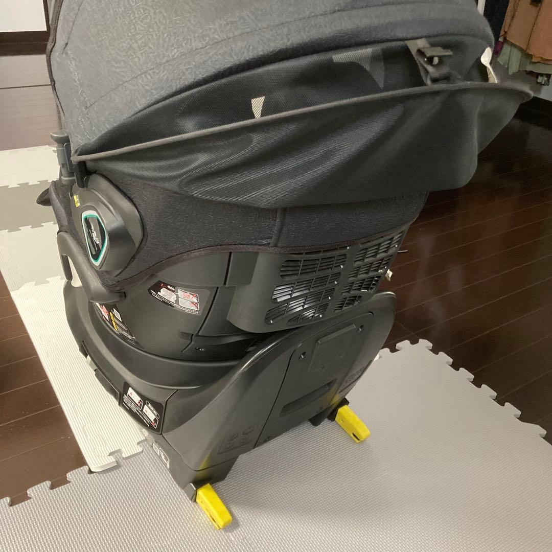 美品 アプリカ Aprica 新生児 チャイルドシート マモリラ R129