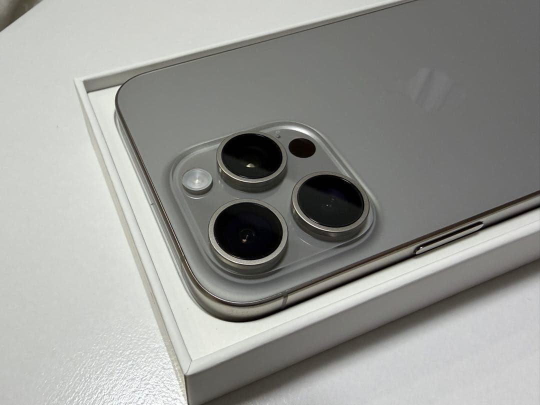 iPhone15 Pro Max 256GB ナチュラルチタニウム SIMフリー