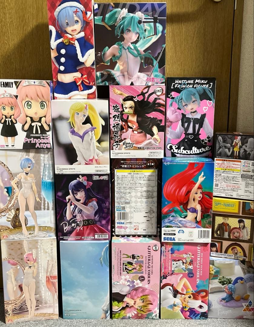 女の子フィギュア 鬼滅の刃 リゼロ 初音ミク 17体セット