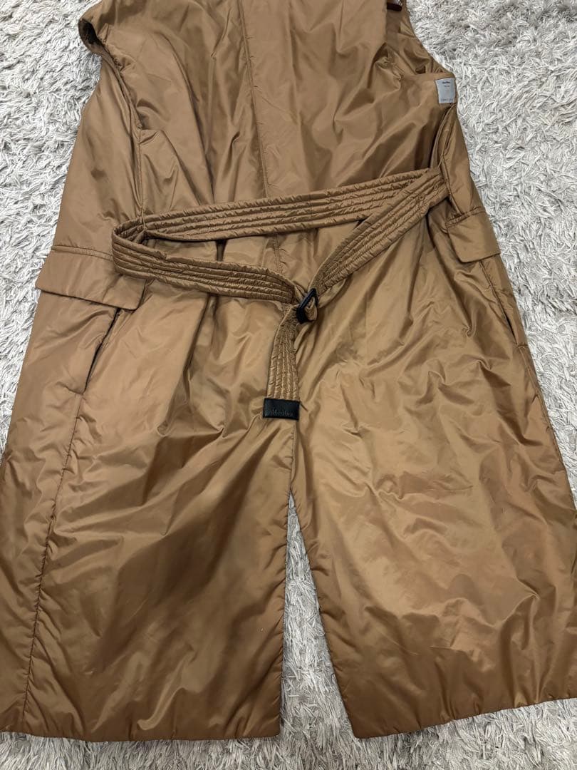 みかん　MaxMara The Cube ブラウンベスト