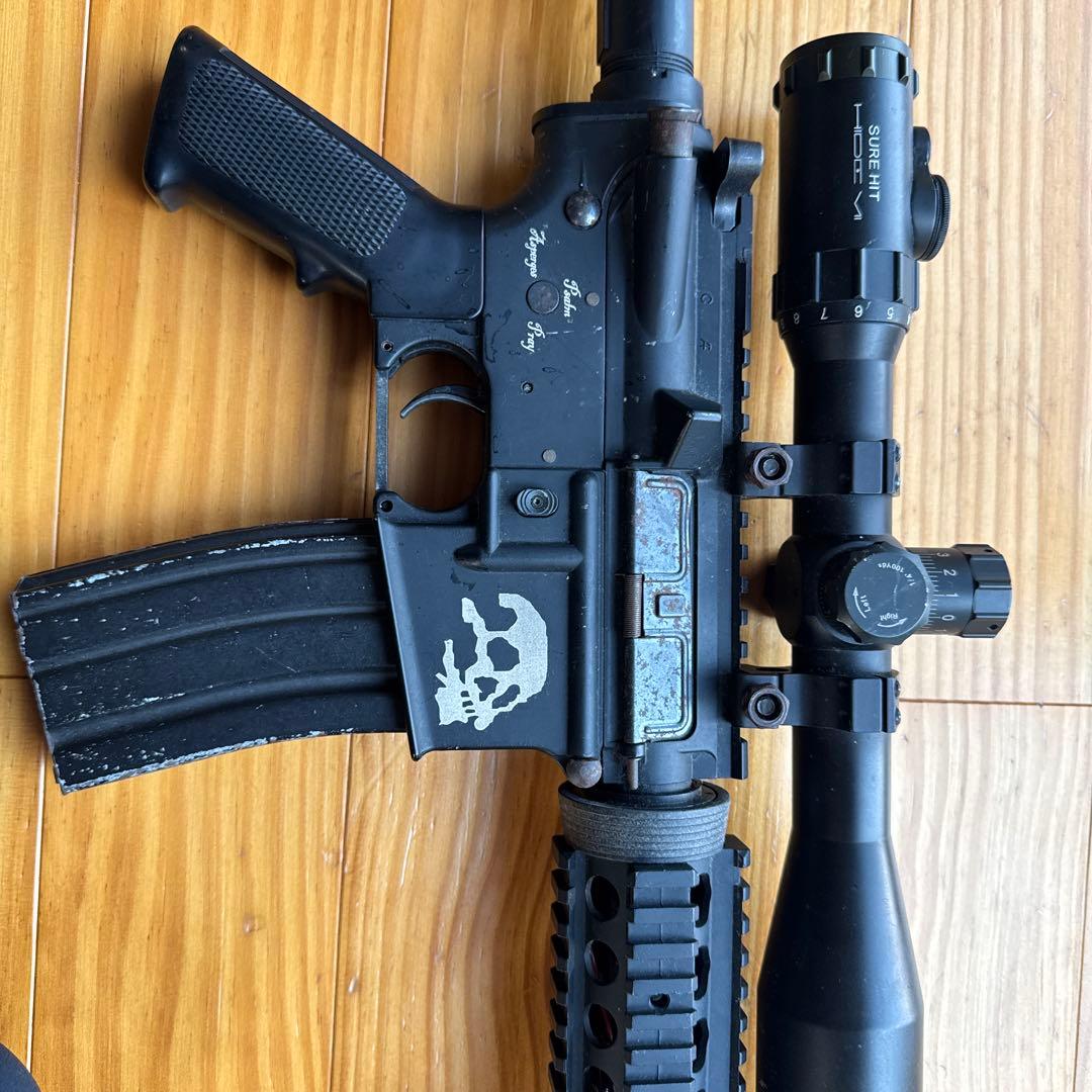ジャンク品　M4A1 電動ガン ブラック スコープ付き