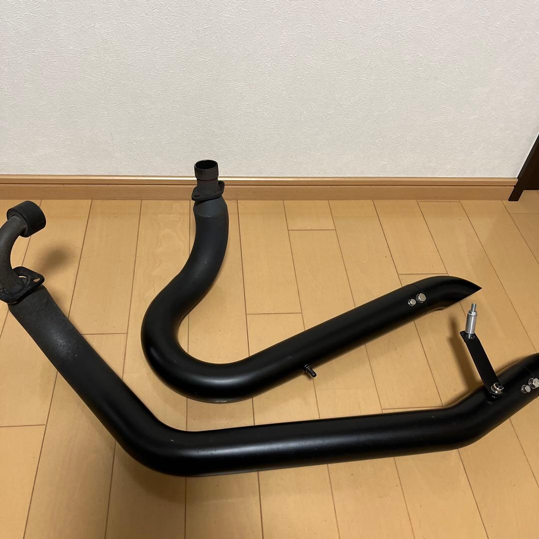 ドラッグスター 400 マフラー、プッシュロッド、エアクリーナーカバー