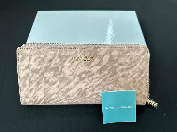 ● momo ●未使用⭐︎箱付⭐︎Samantha Thavasa・長財布