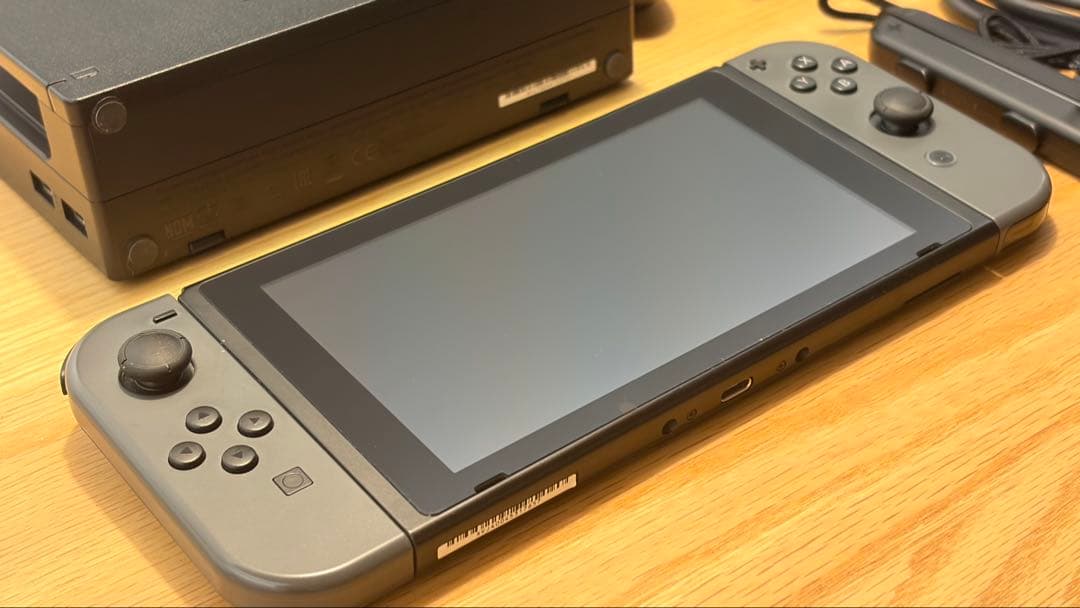NintendoSwitch 新型モデル 本体 ACアダプタ HDMIケーブル付