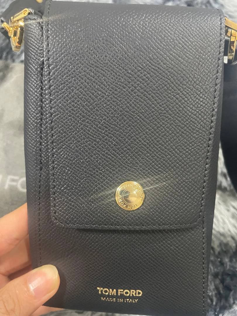 TOM FORD スマホショルダーバッグ