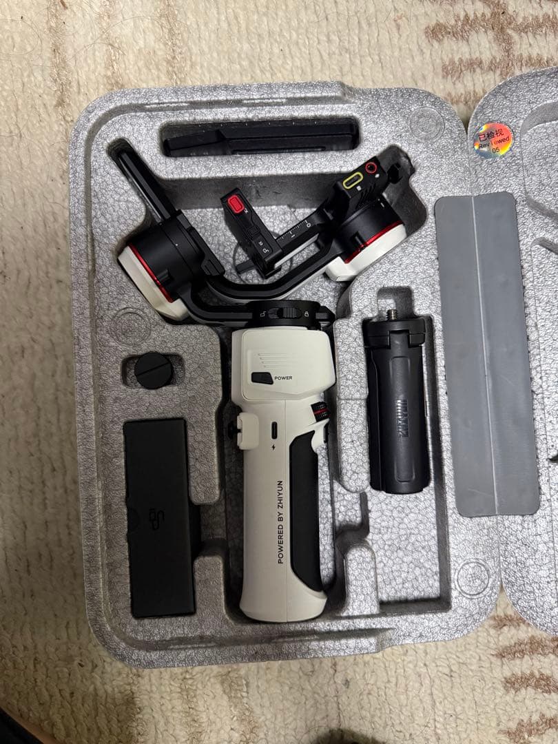 ZHIYUN CRANE M3 ジンバル