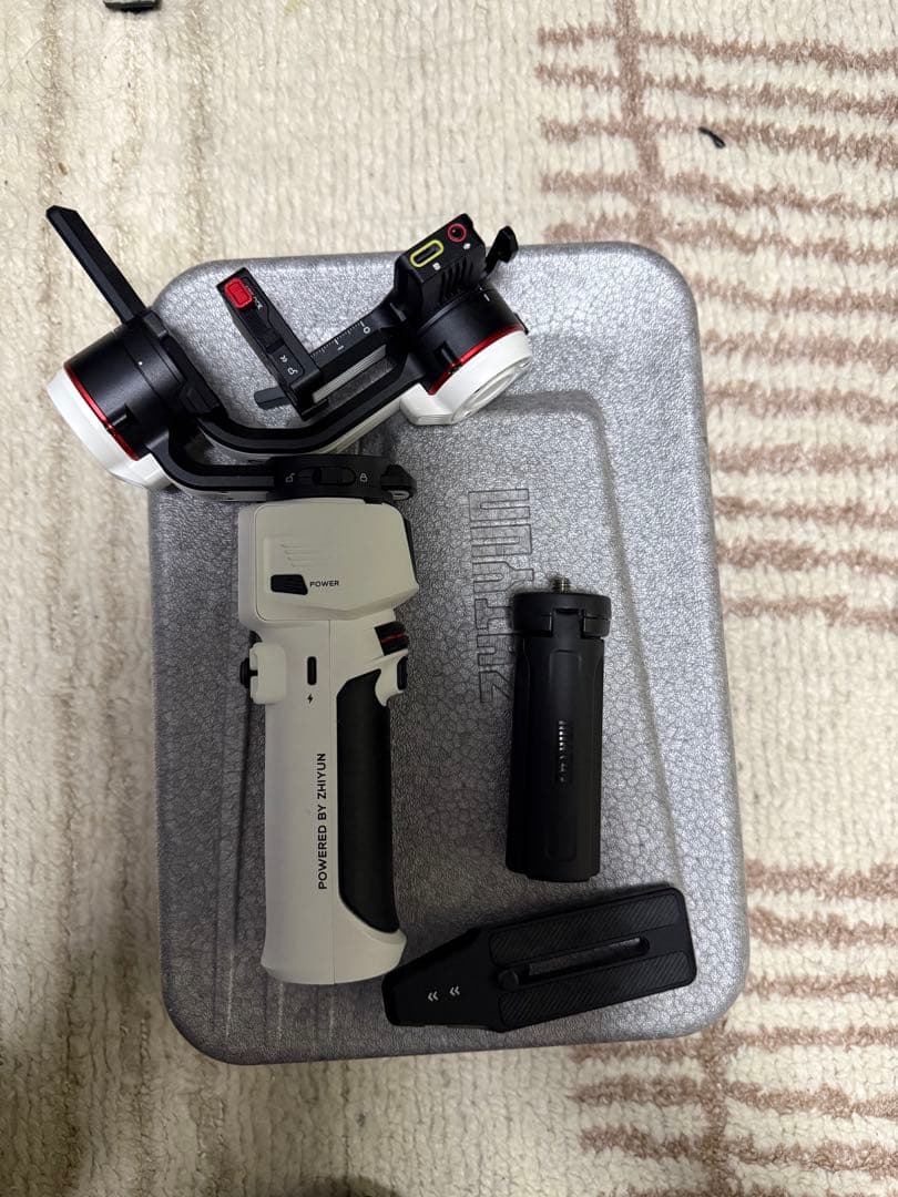 ZHIYUN CRANE M3 ジンバル