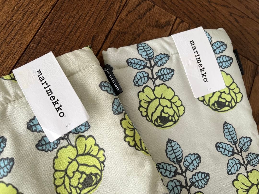 マリメッコ・ヴィヒキルース：エプロン＋ミトン2点