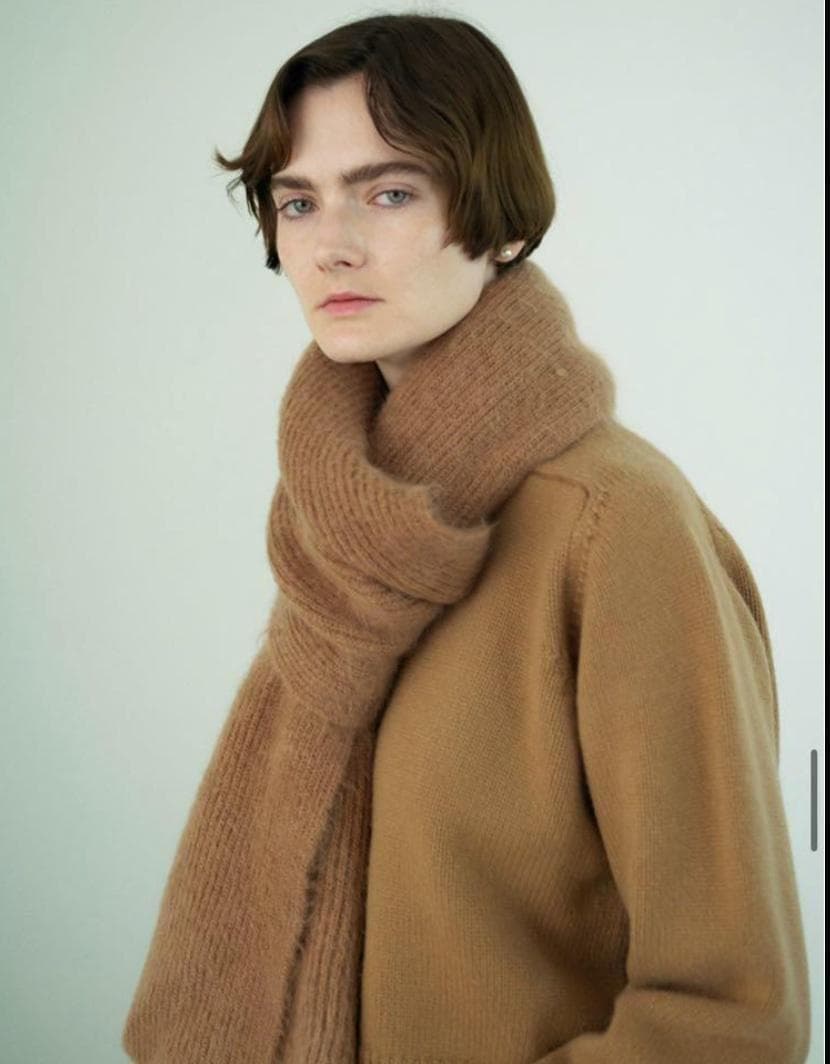 新品 マッキントッシュ × バトナーBATONER モヘアニットマフラー ブルー