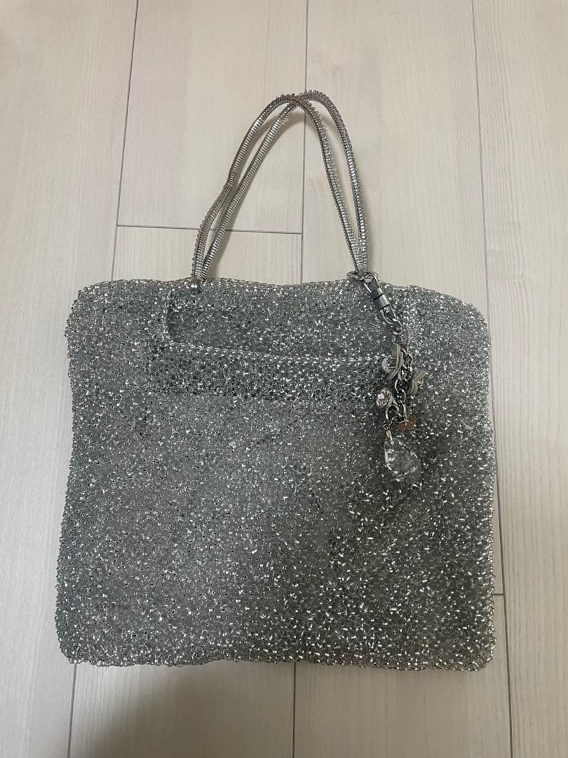 アンテプリマシルバー スクエア チャーム付き